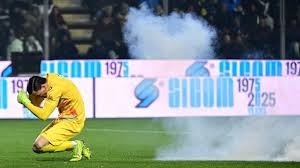 威金顿22+13广州男篮3分险胜新疆 阿不都沙拉木11+11＂