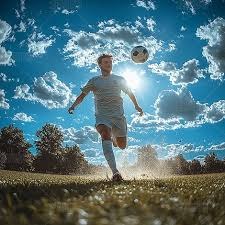 篮球CBA比赛尾声出现争议判罚引热议